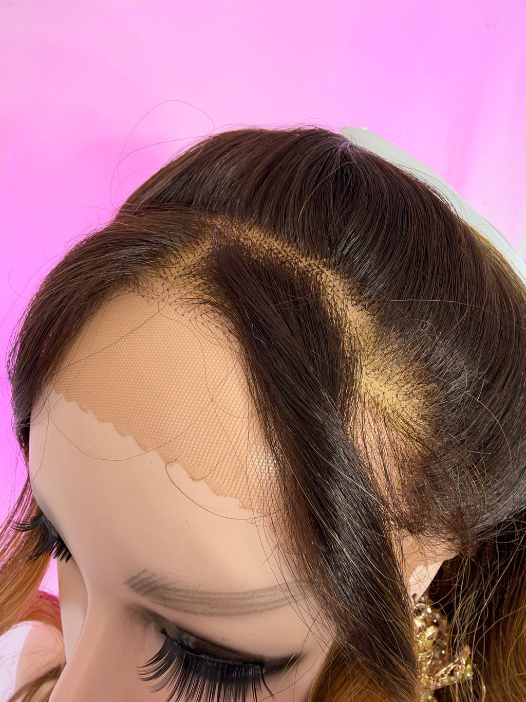 Peluca 152 de Cabello 100% Humano Castaño con Luces Miel ~ Ondulada