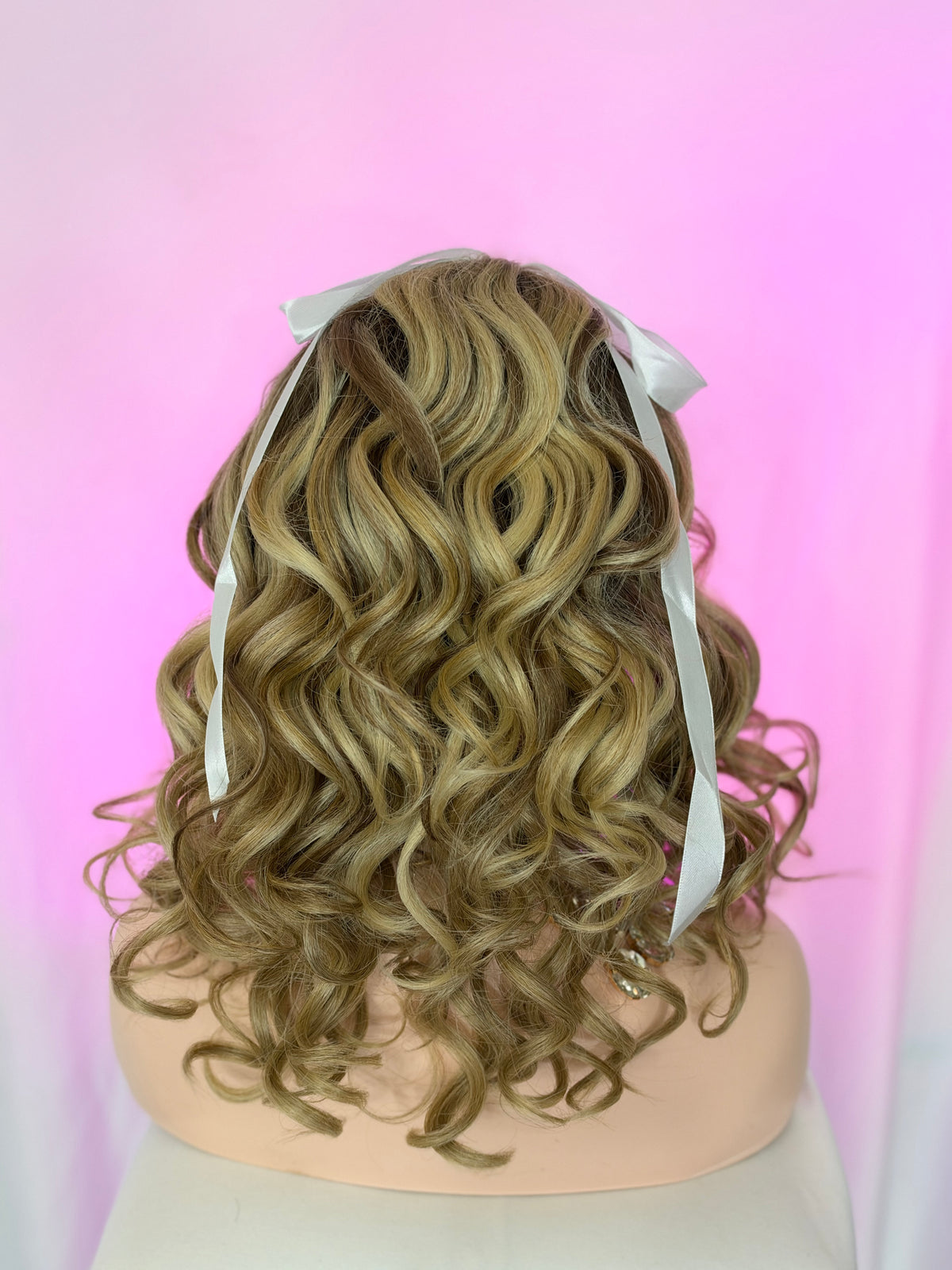 Peluca 168 de Cabello 100% Humano 26'' Miel, Lace Frontal, Partidura Libre.
