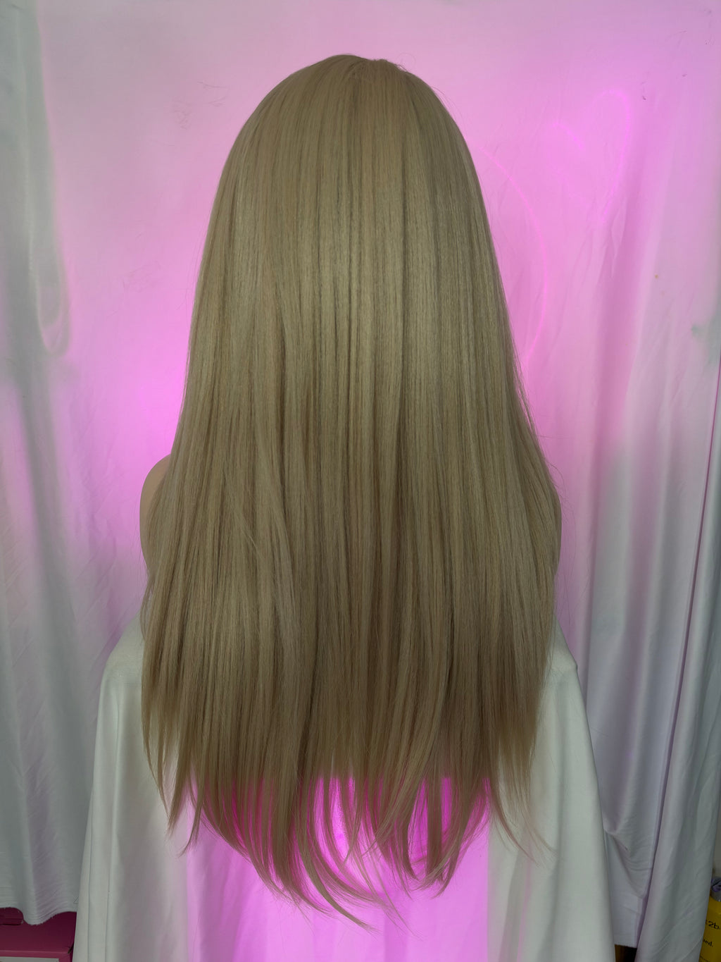 Peluca 178 de Fibra 100% Premium, Perla, Partidura Libre, Lace frontal.