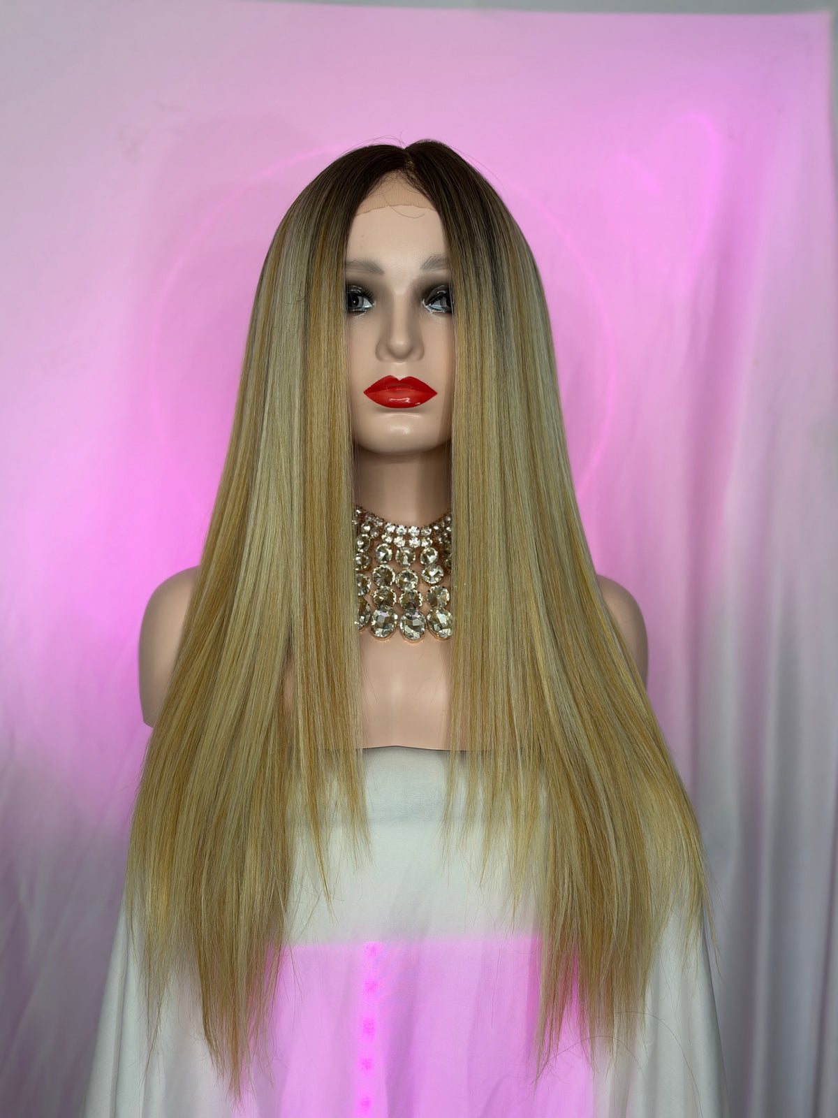 Peluca 182 de Cabello Semi ~ Natural, Rubio con Raíz Negra, Lacia de 34 Pulgadas, Lace frontal.