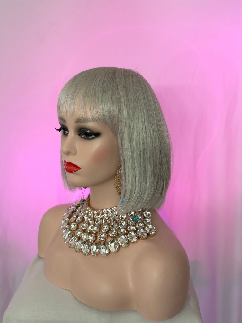 Peluca 224 de Cabello Fibra 100% Premium 18 Pulgadas, Platinado.