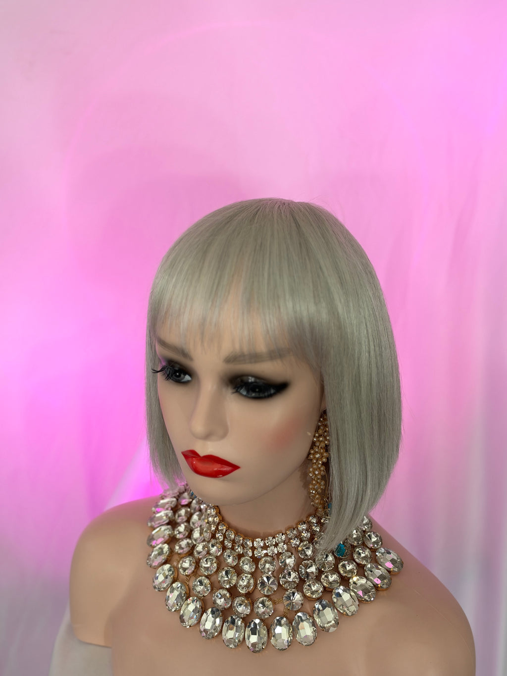 Peluca 224 de Cabello Fibra 100% Premium 18 Pulgadas, Platinado.